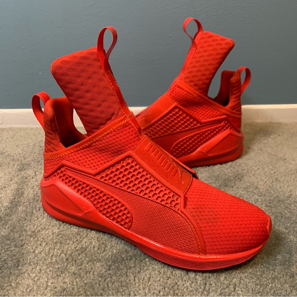 Puma x Fenty by Rhianna Women's Trainers size 8 Triple Red 189695 03 RARE